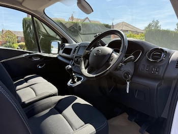 Used Nissan NV300 2021 for sale - 79361959: Photo
