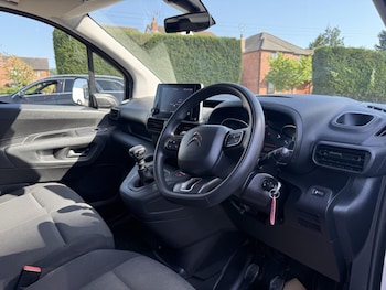 Used Citroen Berlingo 2023 for sale - 78988202: Photo