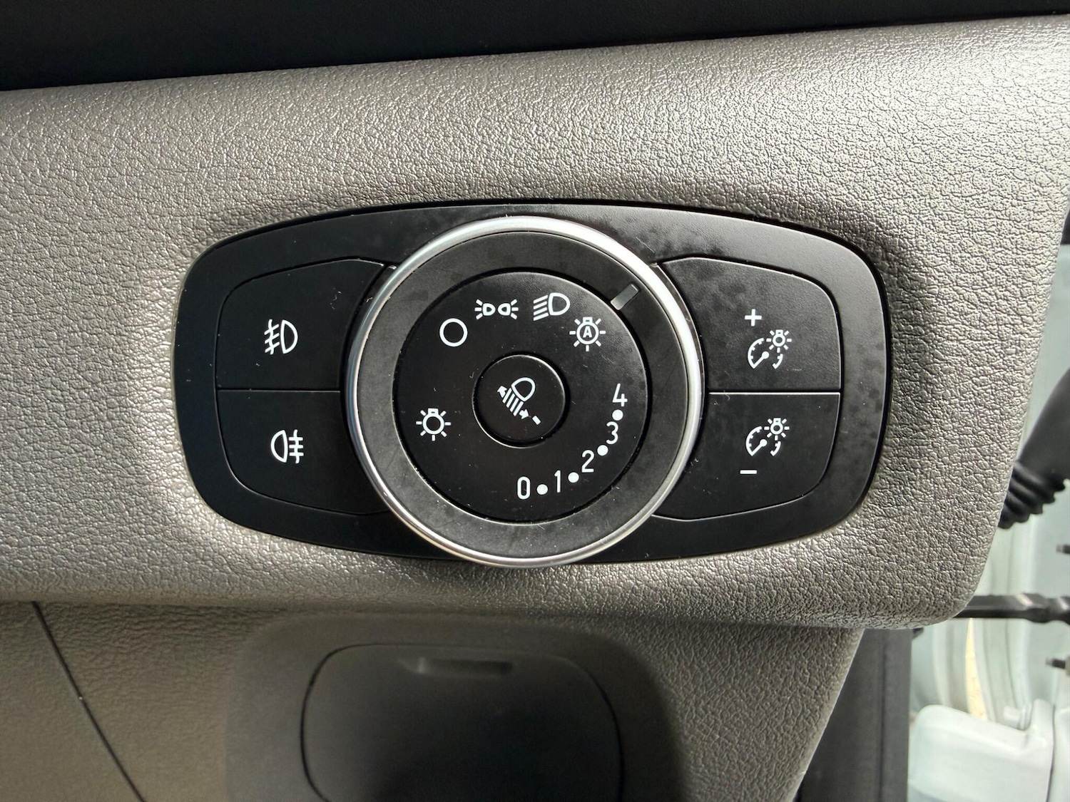 Used Ford Transit Custom 2023 for sale - 77359312: Photo 28