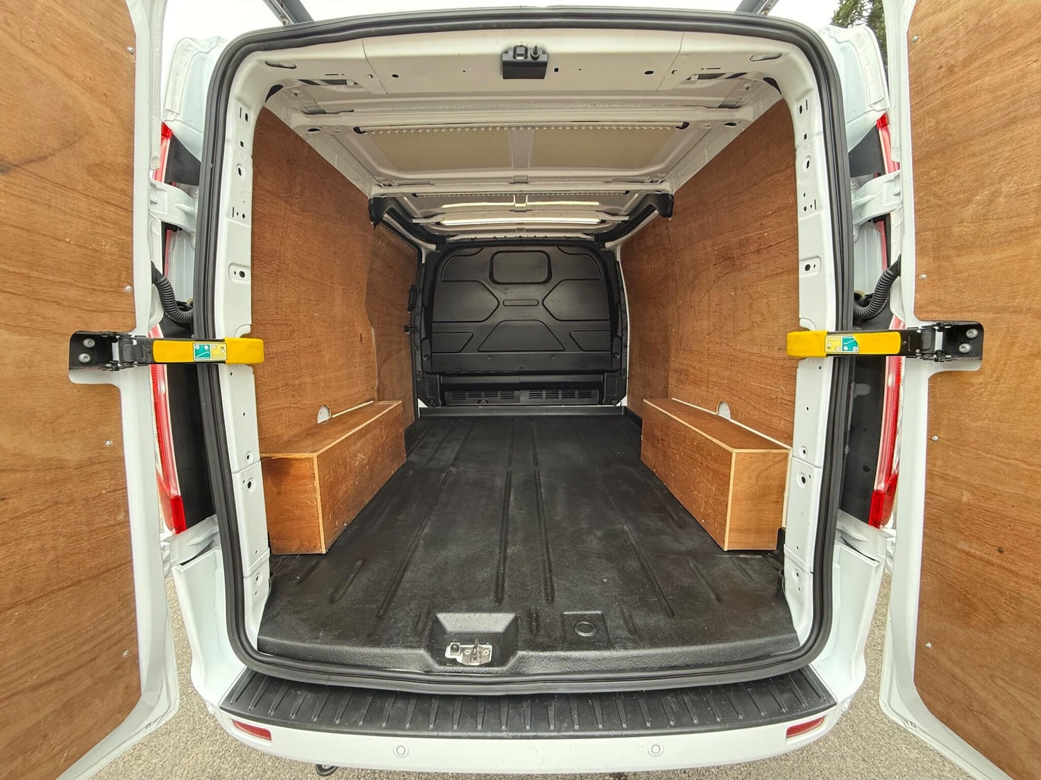 Used Ford Transit Custom 2023 for sale - 77359312: Photo 36