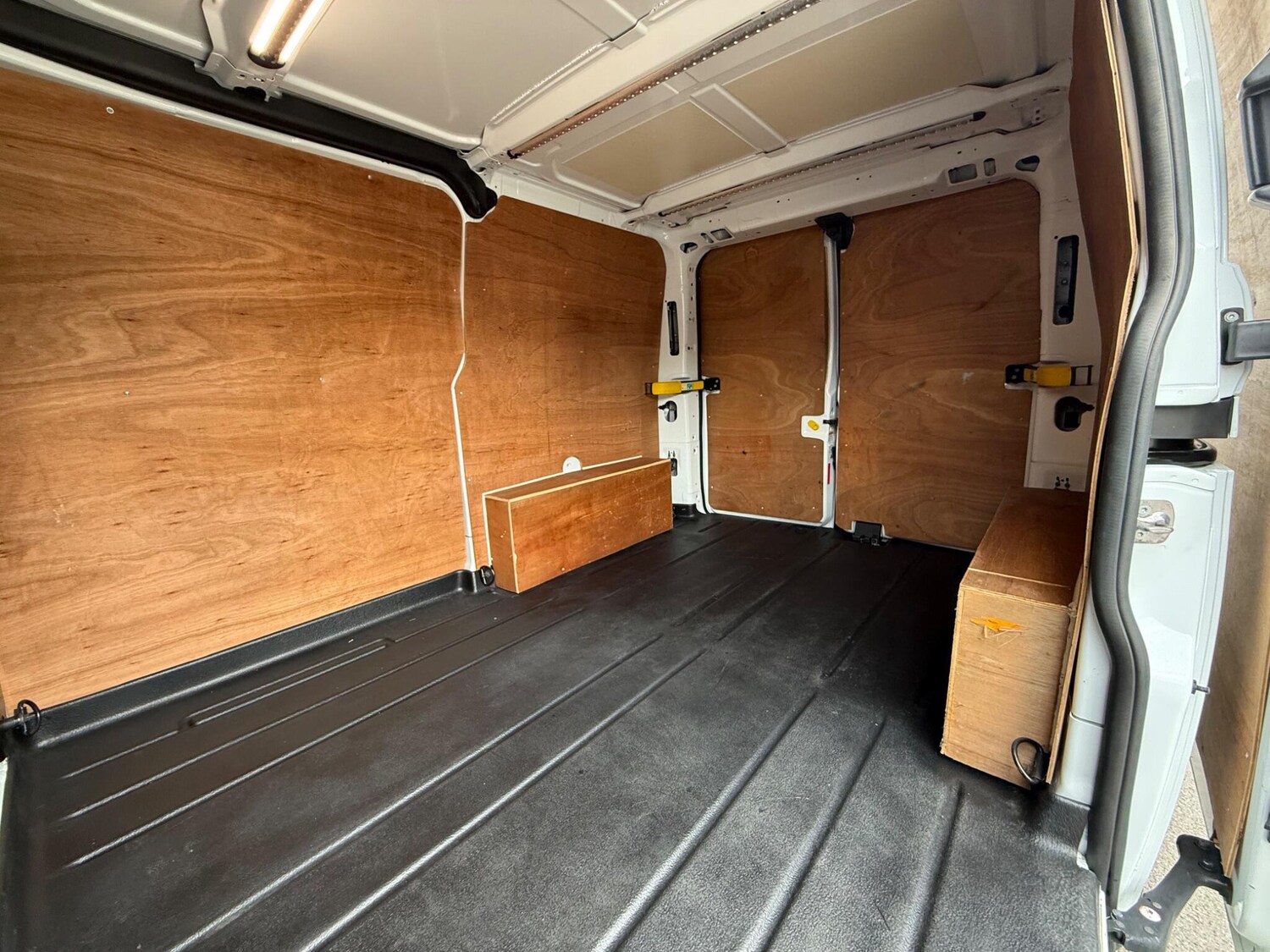 Used Ford Transit Custom 2023 for sale - 77359312: Photo 37