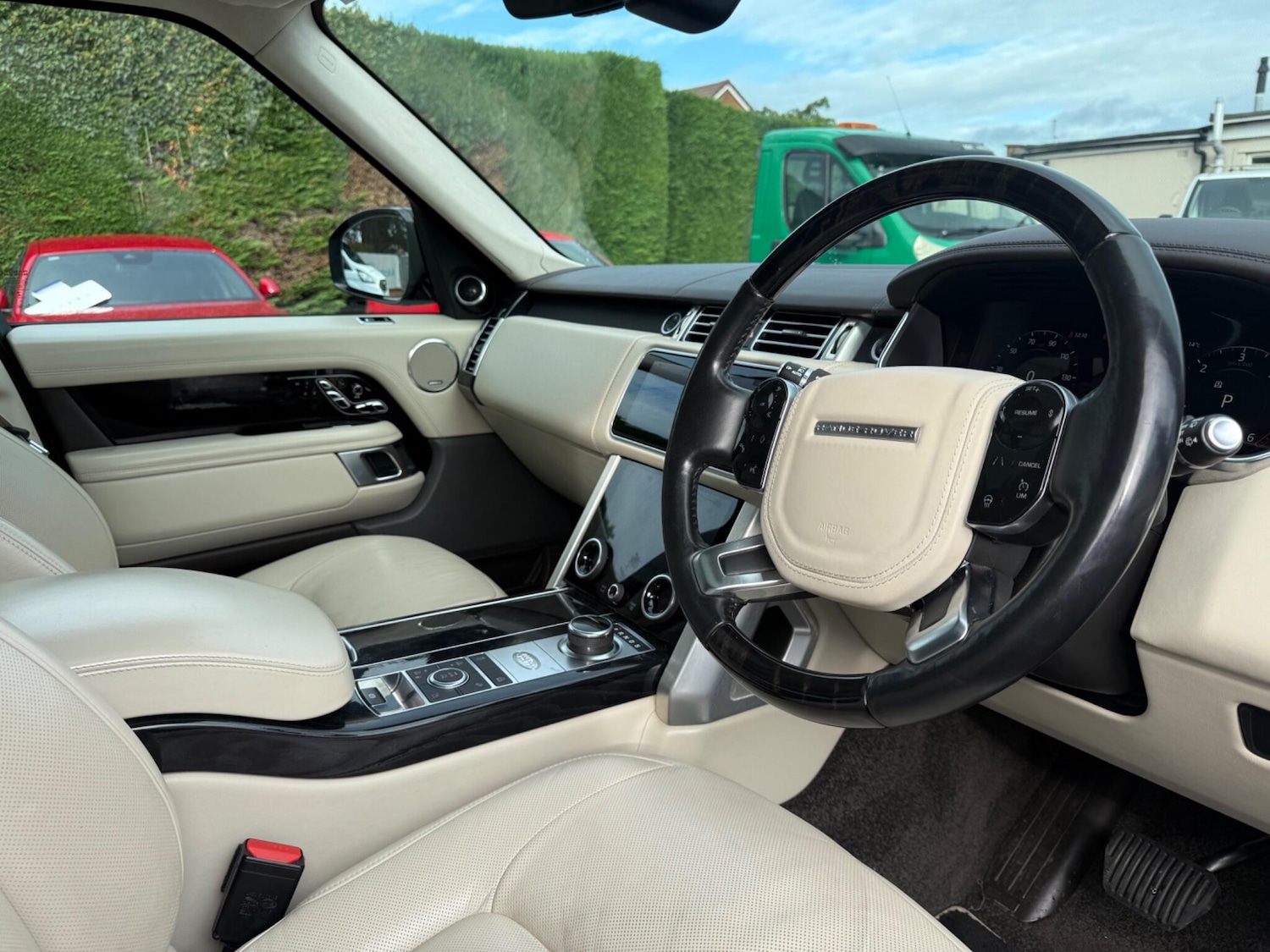 Used Land Rover Range Rover 2019 for sale - 76561662: Photo 25