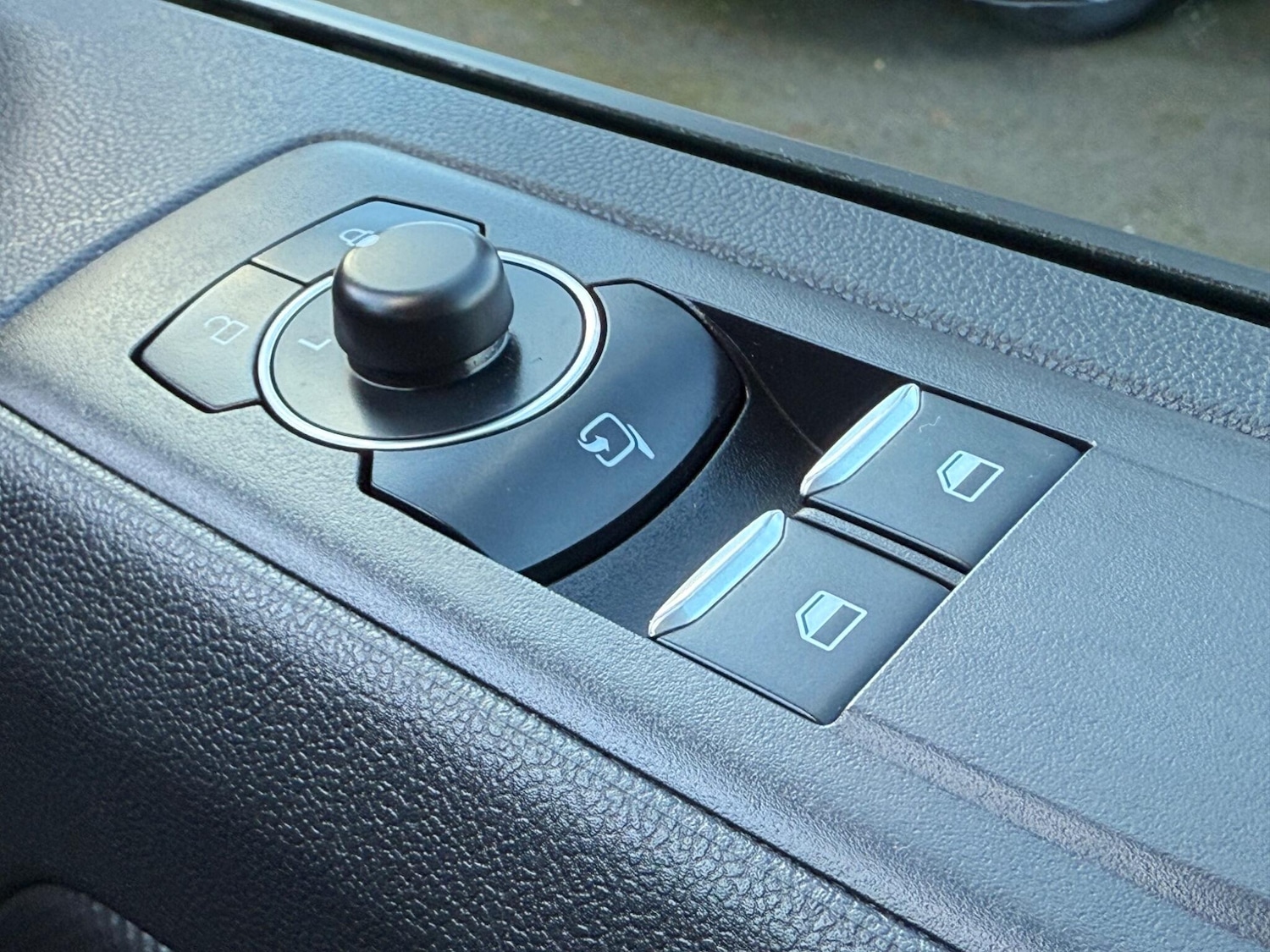 Used Ford Transit Custom for sale - 76996276: Photo 28