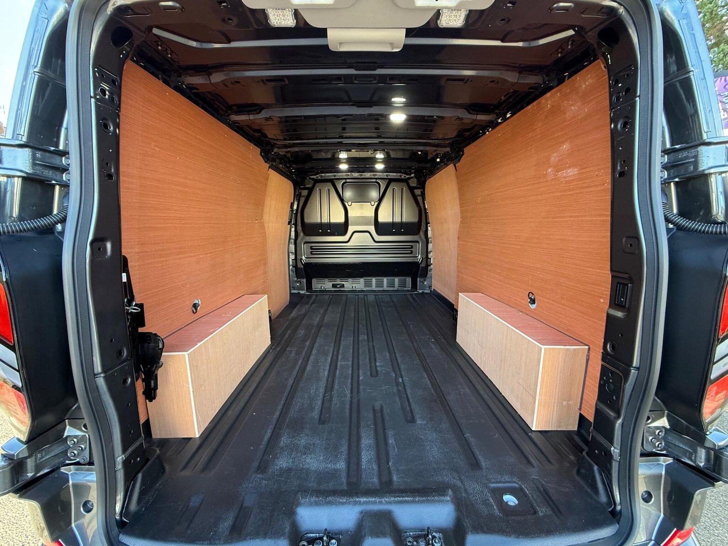 Used Ford Transit Custom for sale - 76996276: Photo 40