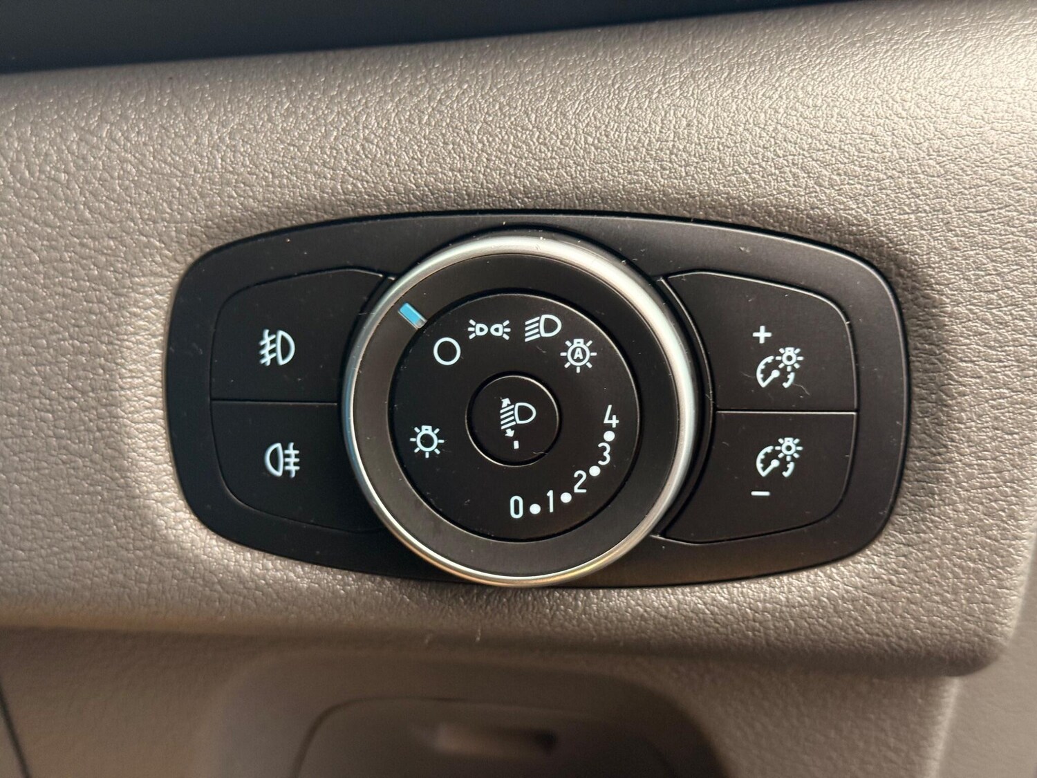 Used Ford Transit Custom 2022 for sale - 76371044: Photo 29