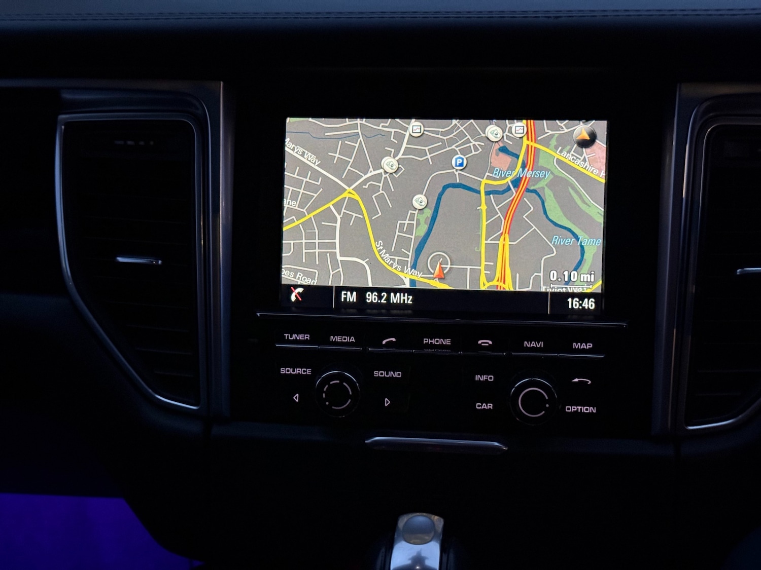 Used Porsche Macan 2015 for sale - 77277093: Photo 44