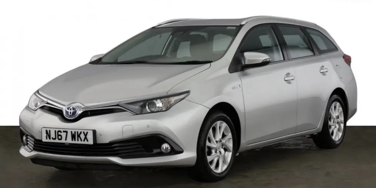 Used Toyota Auris 2017 for sale - 77272538: Photo 2