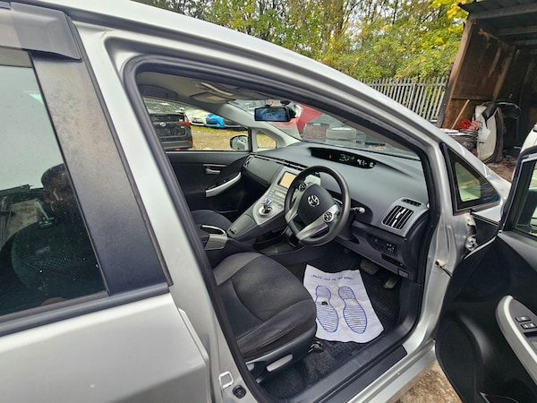 Used Toyota Prius 2025 for sale - 76239754: Photo 9