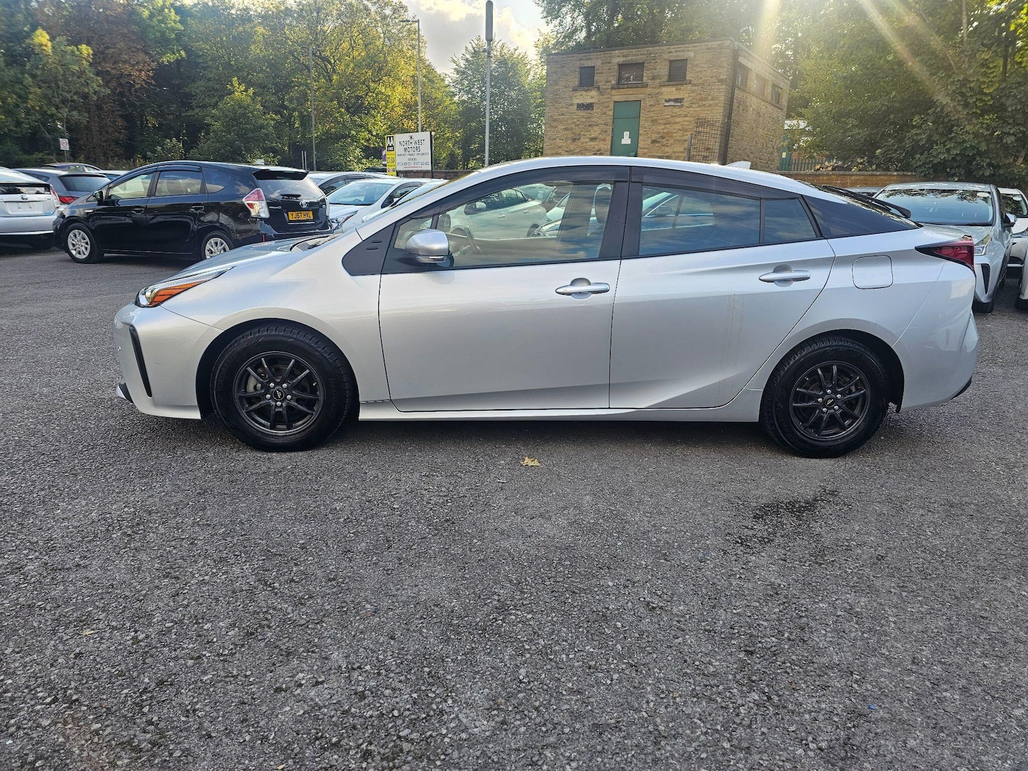 Used Toyota Prius for sale - 76476678: Photo 4