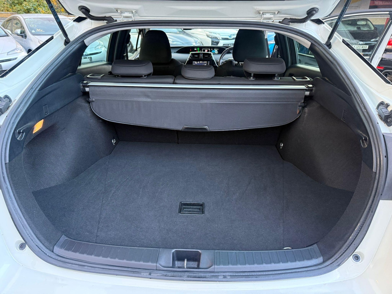 Used Toyota Prius 2025 for sale - 76446753: Photo 17