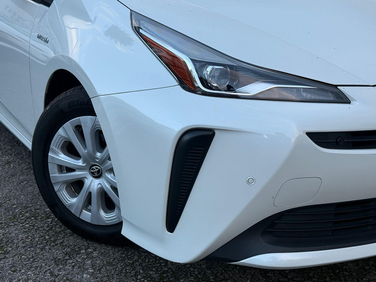 Used Toyota Prius 2025 for sale - 76446753: Photo 2