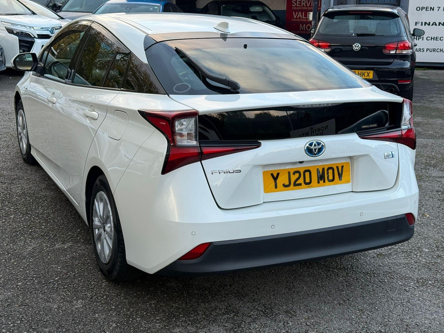 Used Toyota Prius 2025 for sale - 76446753: Photo 5