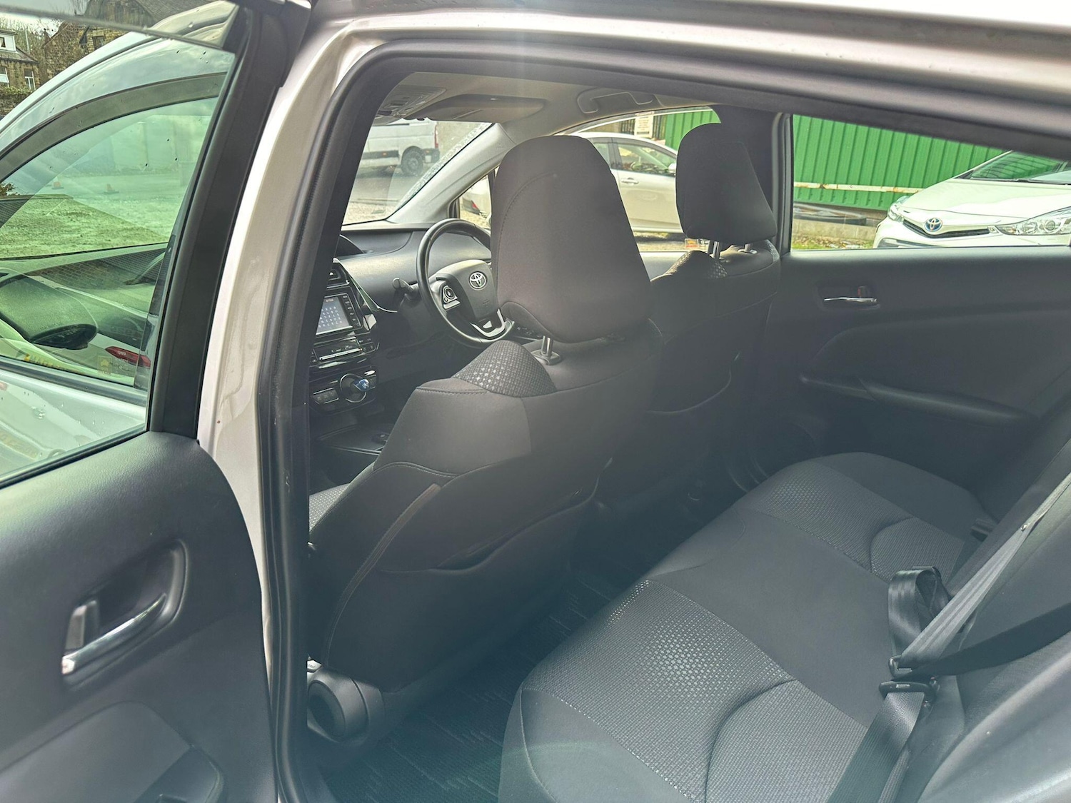 Used Toyota Prius 2025 for sale - 76562340: Photo 10