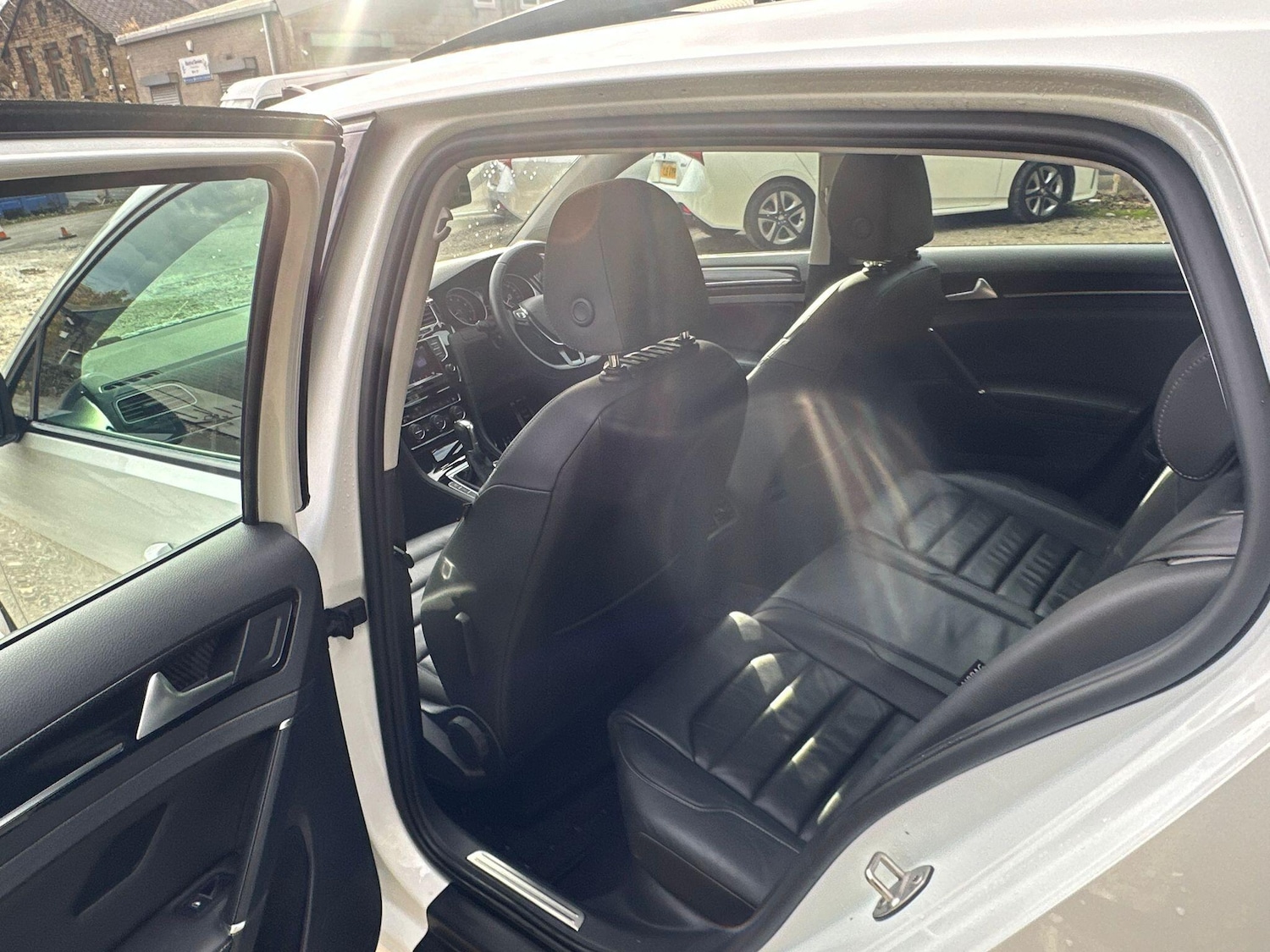 Used Volkswagen Golf for sale - 76522374: Photo 15