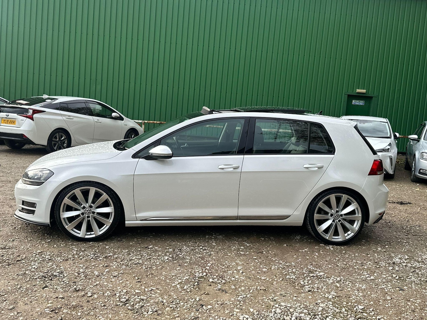 Used Volkswagen Golf for sale - 76522374: Photo 7