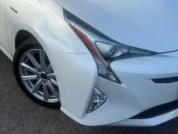 Used Toyota Prius 2025 for sale - 76179652: Photo 2