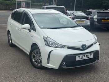Used Toyota Prius+ 2017 for sale - 76084936: Photo