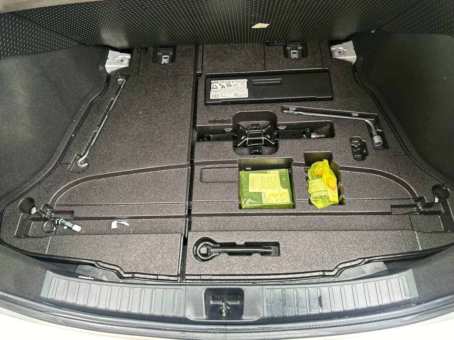 Used Toyota Prius 2025 for sale - 76521646: Photo 27