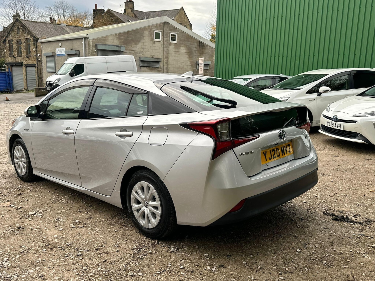 Used Toyota Prius 2025 for sale - 76521646: Photo 4