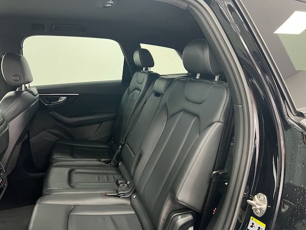 Used Audi Q7 2021 for sale - 76203331: Photo 33