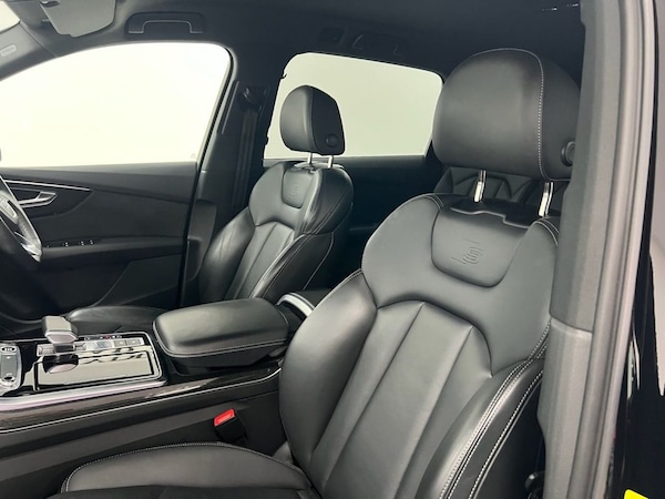 Used Audi Q7 2021 for sale - 76203331: Photo 35