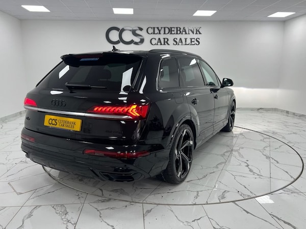 Used Audi Q7 2021 for sale - 76203331: Photo 3
