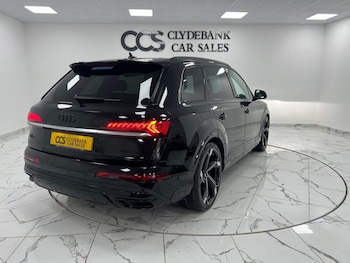 Used Audi Q7 2021 for sale - 76203331: Photo 3