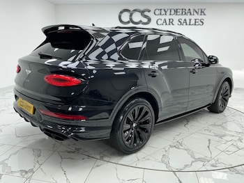Used Bentley Bentayga 2021 for sale - 79254247: Photo