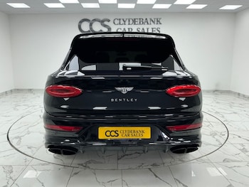 Used Bentley Bentayga 2021 for sale - 79254247: Photo