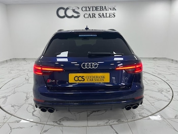 Used Audi A4 2017 for sale - 76173113: Photo