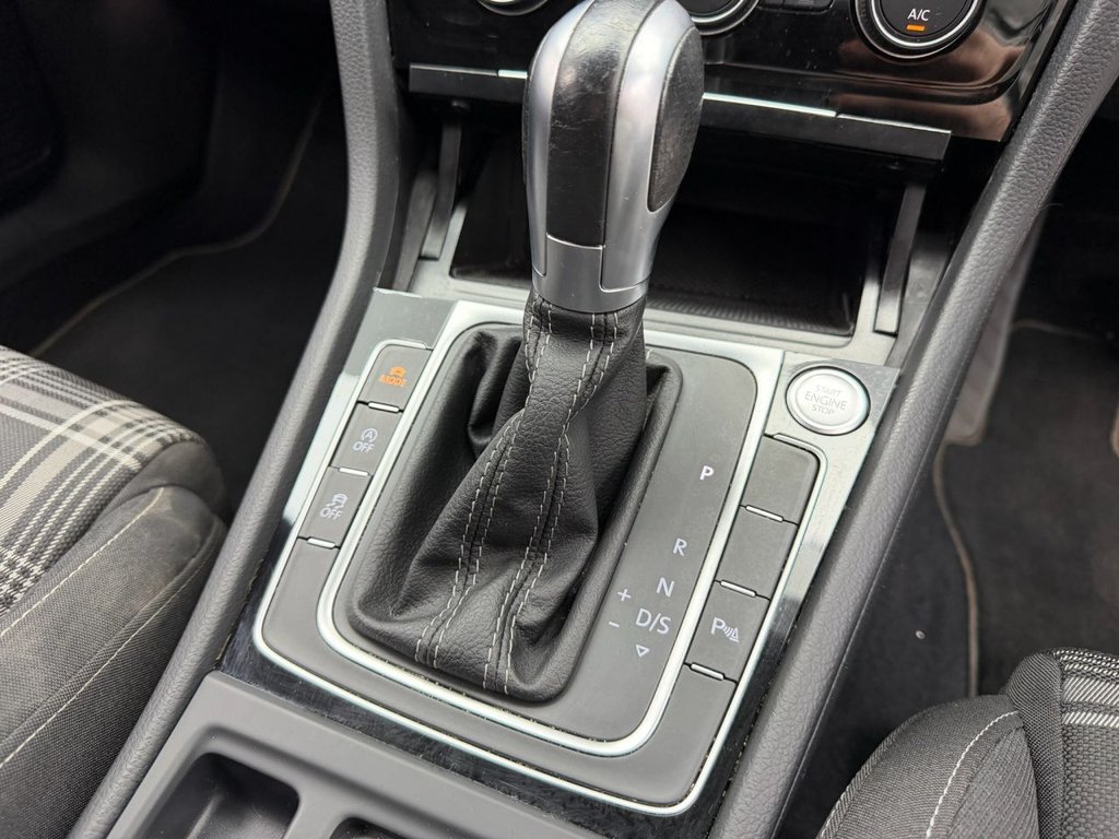 Used Volkswagen Golf 2019 for sale - 76396341: Photo 15