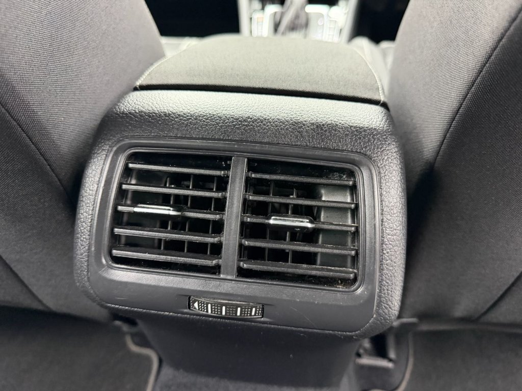 Used Volkswagen Golf 2019 for sale - 76396341: Photo 23