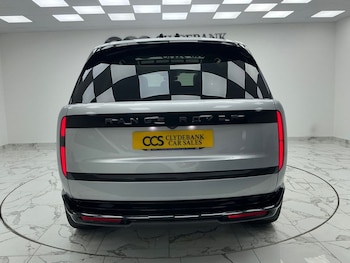 Used Land Rover Range Rover 2024 for sale - 79266102: Photo