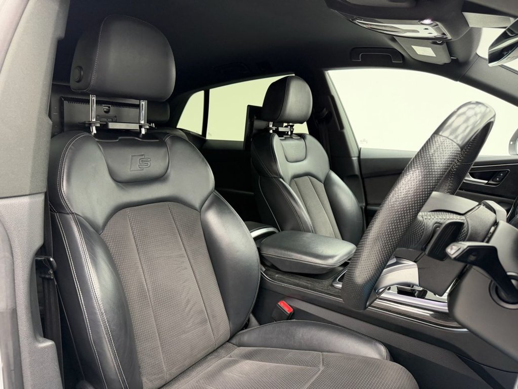 Used Audi Q8 2018 for sale - 76267336: Photo 10