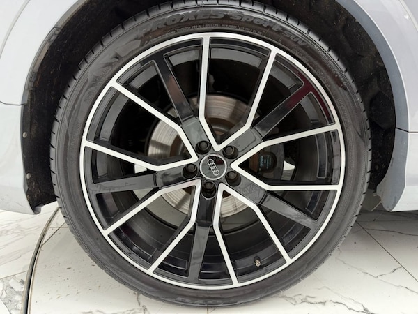 Used Audi Q8 2018 for sale - 76267336: Photo 15