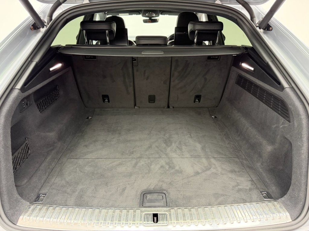 Used Audi Q8 2018 for sale - 76267336: Photo 16