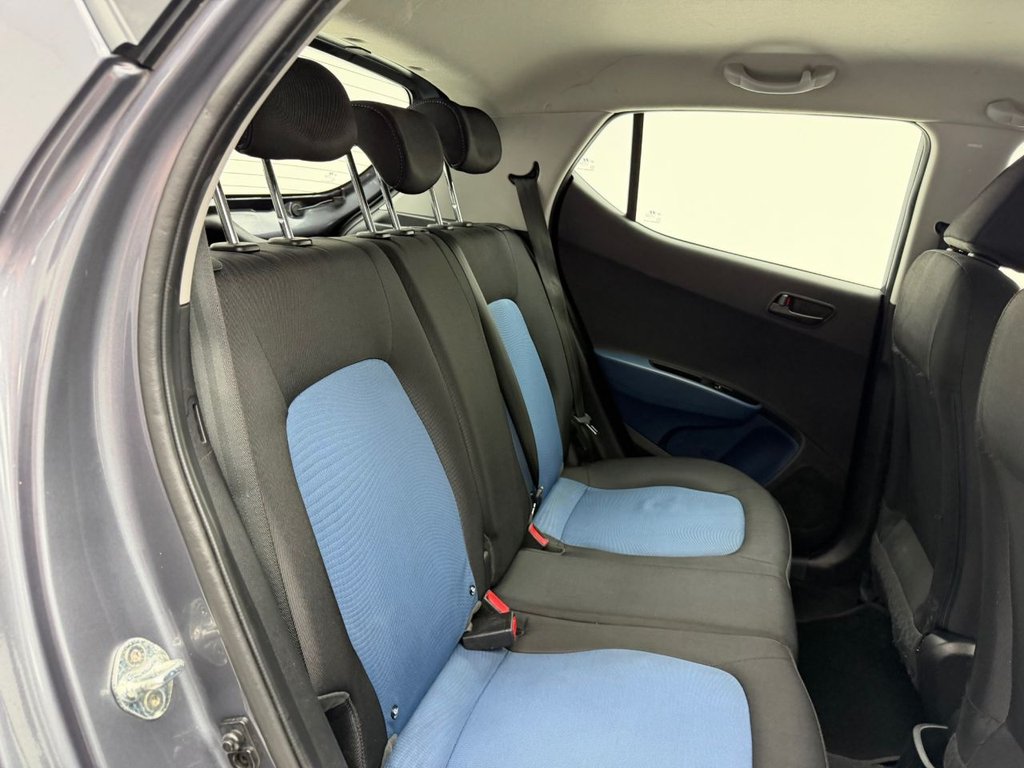 Used Hyundai i10 2016 for sale - 76910209: Photo 19