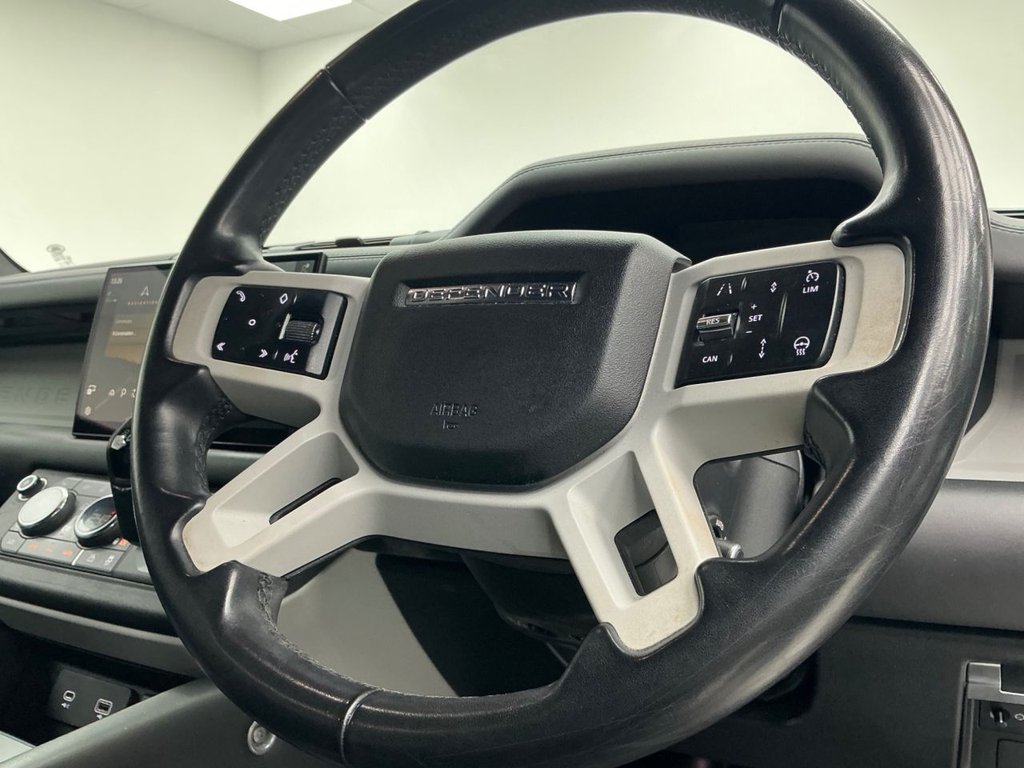 Used Land Rover Defender 2022 for sale - 78044893: Photo 11