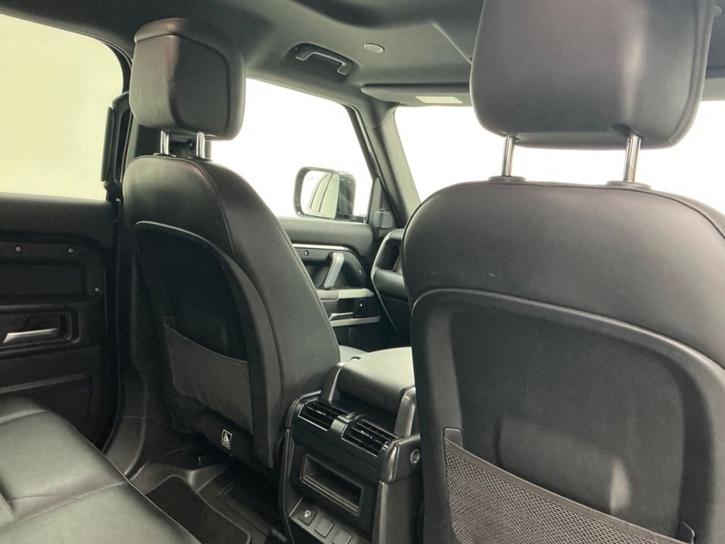 Used Land Rover Defender 2022 for sale - 78044893: Photo 23