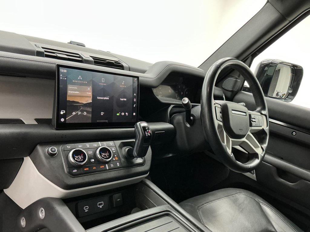 Used Land Rover Defender 2022 for sale - 78044893: Photo 31