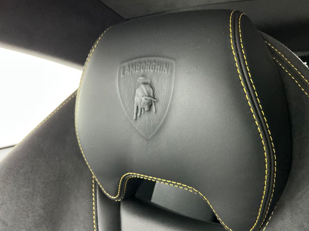 Used Lamborghini Huracan 2017 for sale - 77560535: Photo 21