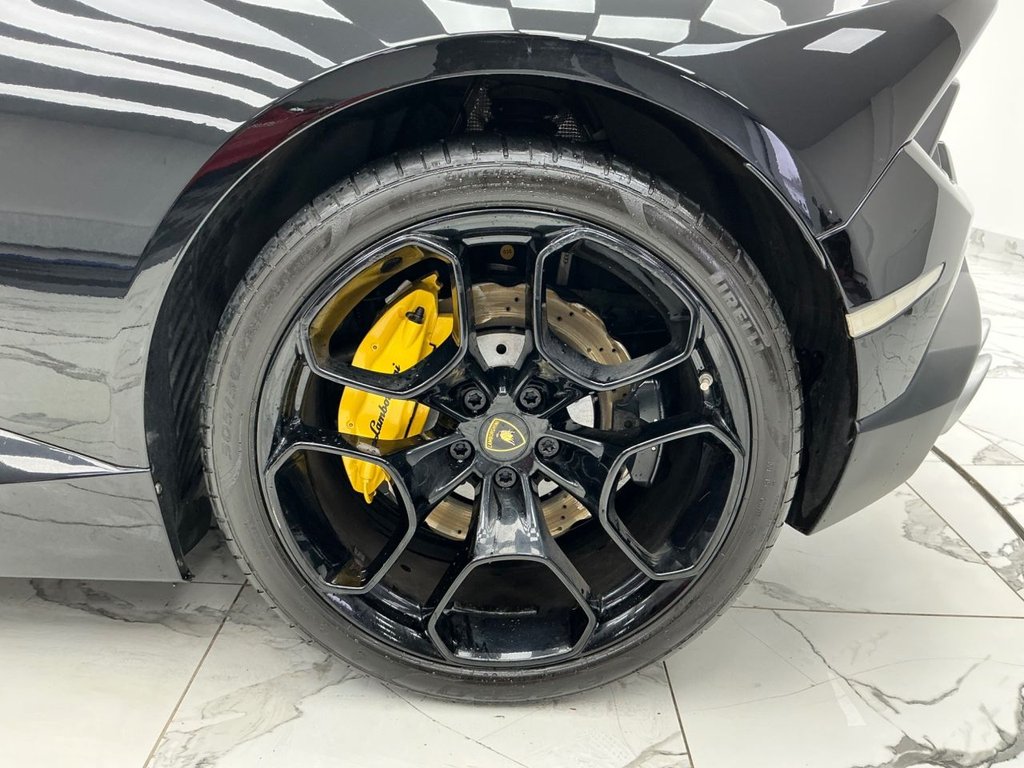 Used Lamborghini Huracan 2017 for sale - 77560535: Photo 24