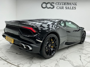 Used Lamborghini Huracan 2017 for sale - 77560535: Photo