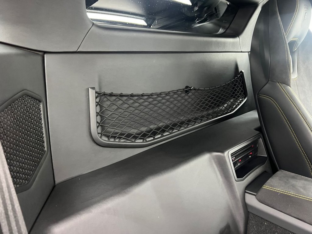 Used Lamborghini Huracan 2017 for sale - 77560535: Photo 48