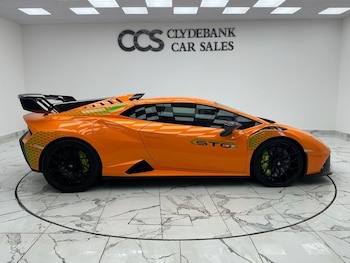 Used Lamborghini Huracan 2023 for sale - 78445124: Photo