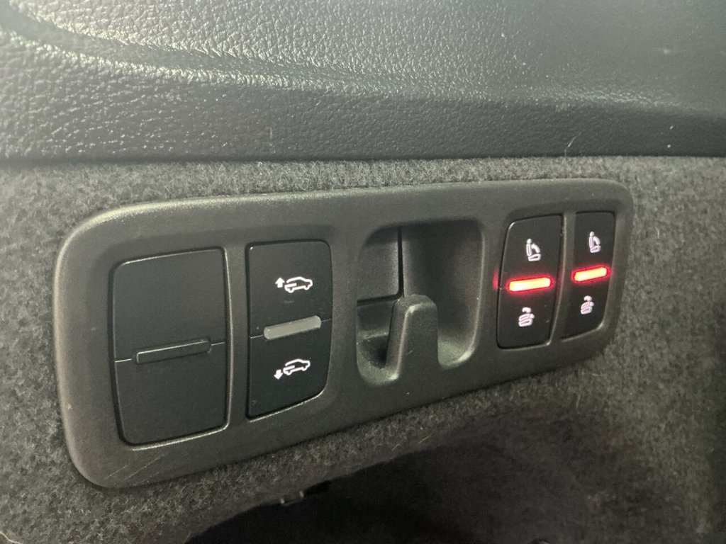 Used Audi Q7 2022 for sale - 77213003: Photo 32