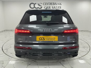 Used Audi Q7 2022 for sale - 77213003: Photo