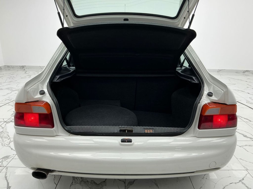 Used Ford Escort 1992 for sale - 78017820: Photo 23