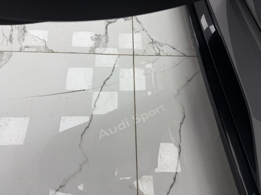 Used Audi RS6 2020 for sale - 76617734: Photo 34