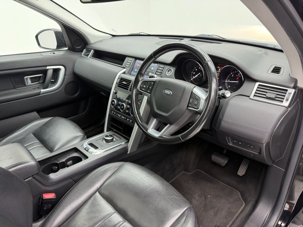 Used Land Rover Discovery Sport 2018 for sale - 76438988: Photo 49